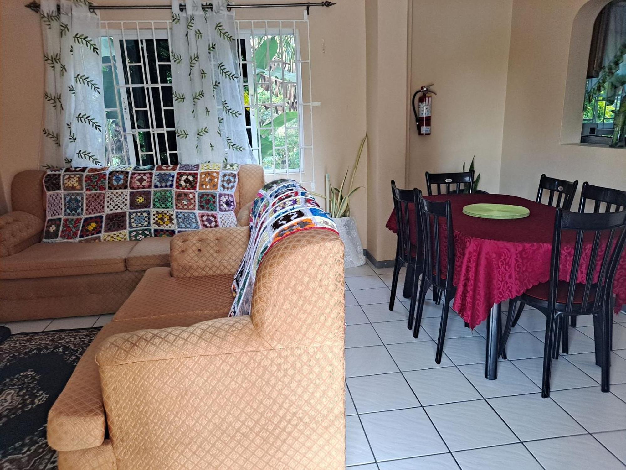 Chaudhry Holiday House Montego Bay Kültér fotó